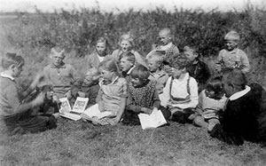 Singstunn in de Natuur. Klick op to'n Vergröttern!