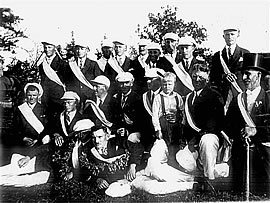 Tunnenafslaan: Siegerehrung. Klick op to'n Vergröttern!