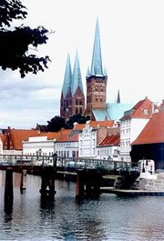 St.Petri över de Traav sehn, vörn de Dankwartsbrüüch