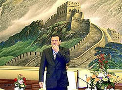 So'n Schiet! In Minschenrechtsfragen muert de Chinesen. In't Muern s&uuml;nd se groot...